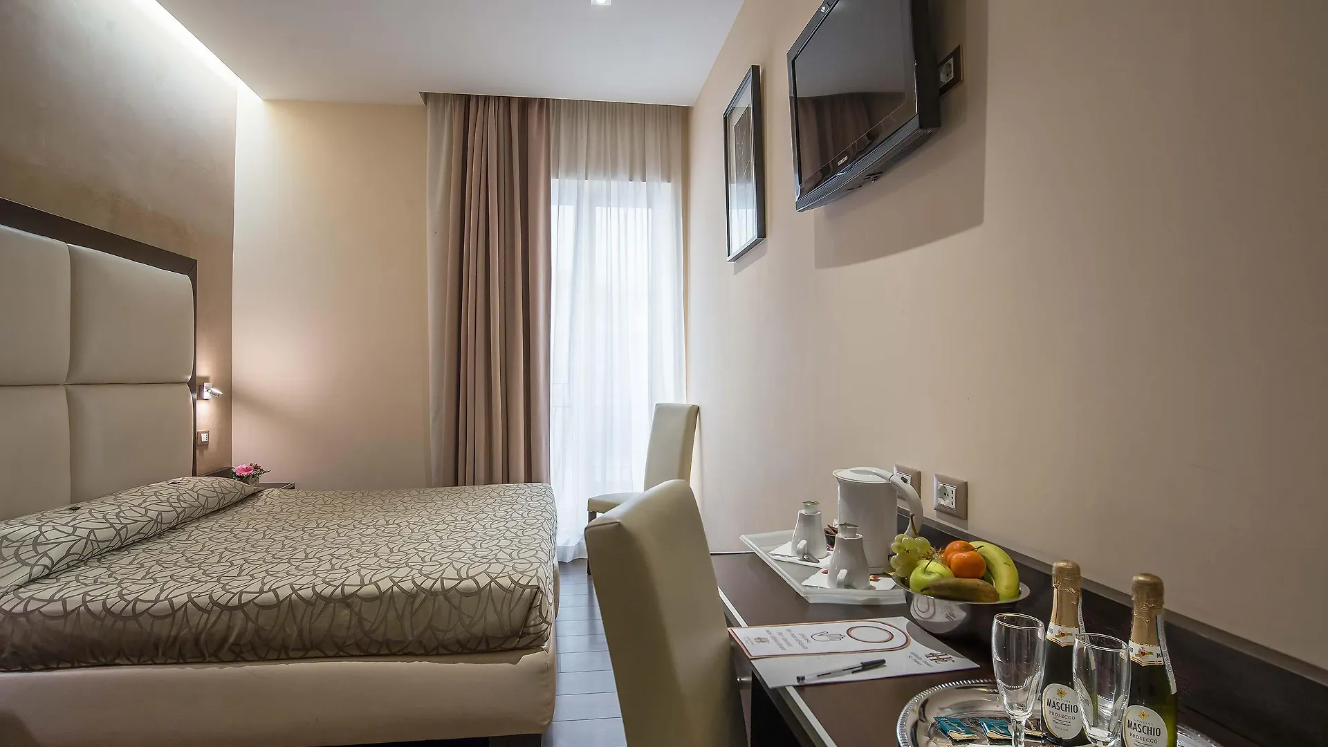 ***  Catone District Hotel Róma Olaszország