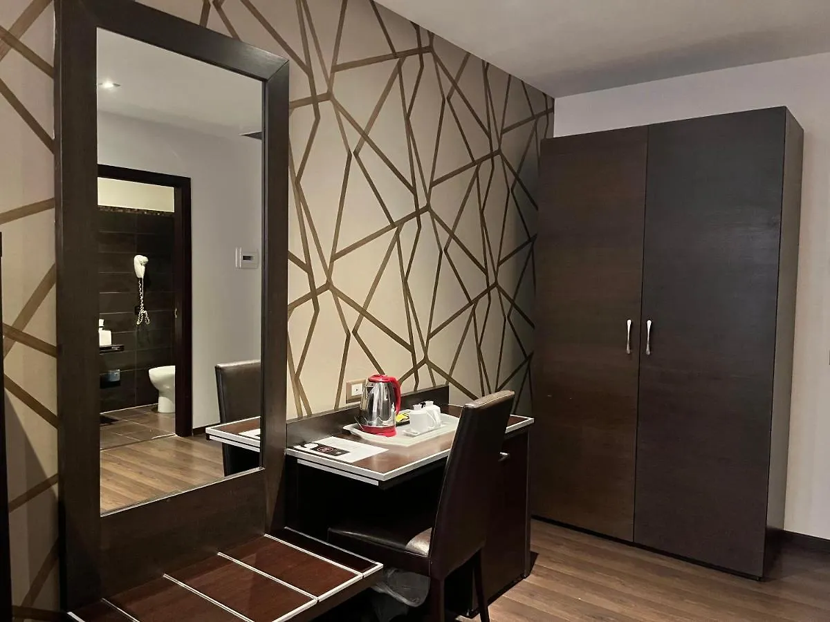 Catone District Hotel Róma Olaszország